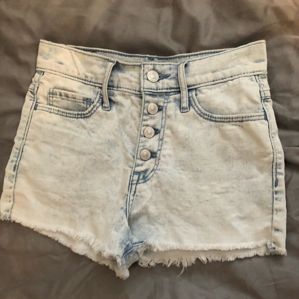 light wash Abercrombie and Fitch jean shorts